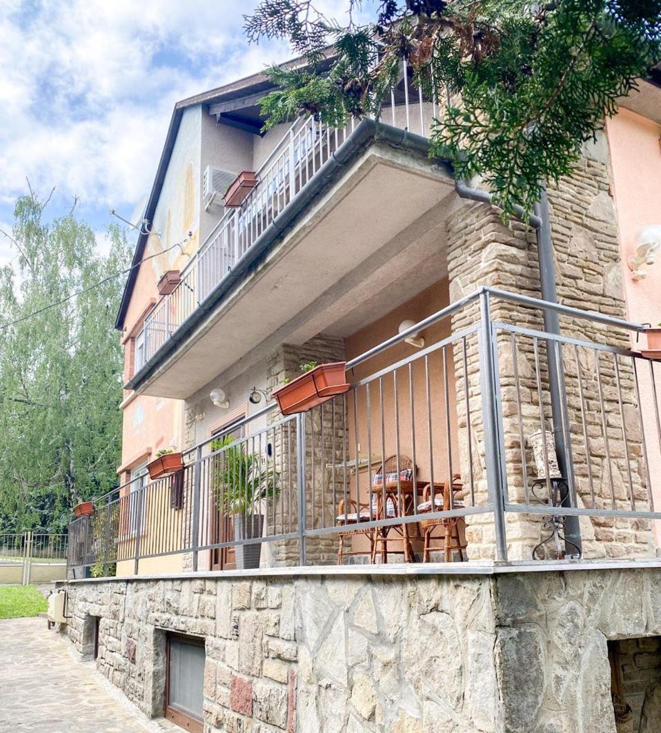 Villa Vilara Heviz Exterior photo